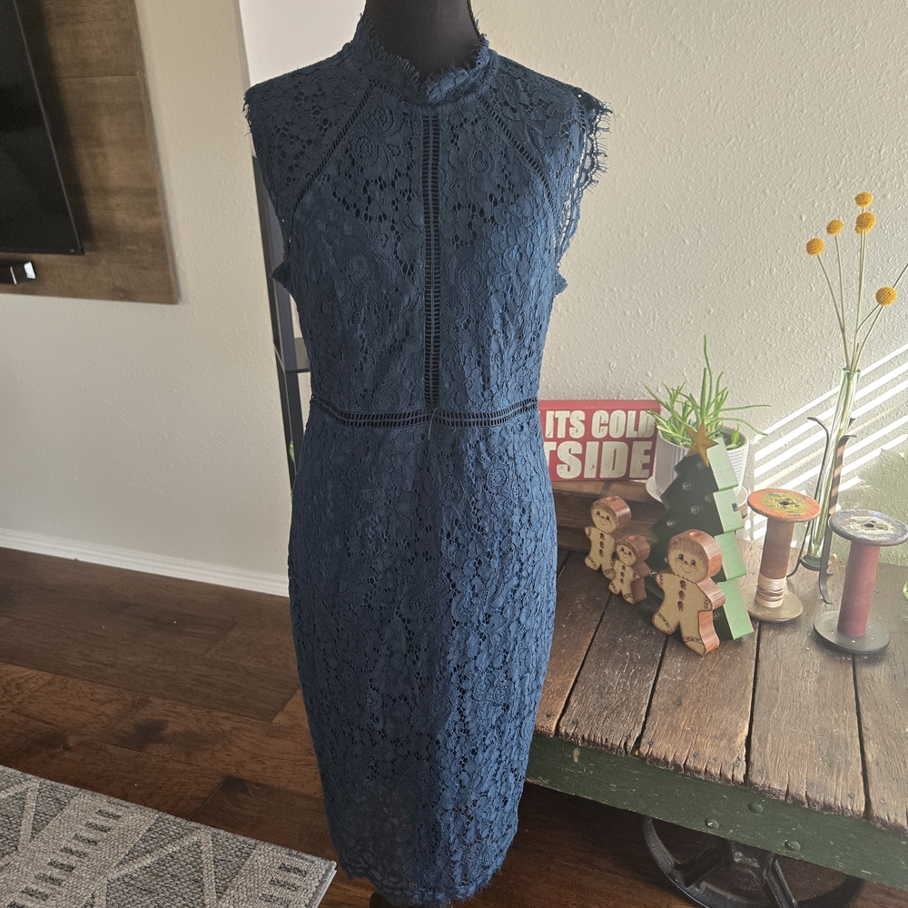 Bardot Lace Midi Dress - Deep Blue
